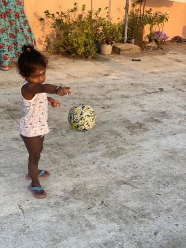 Diya_playing_football6