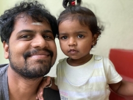 Having fun with Appa_amdiya (12)